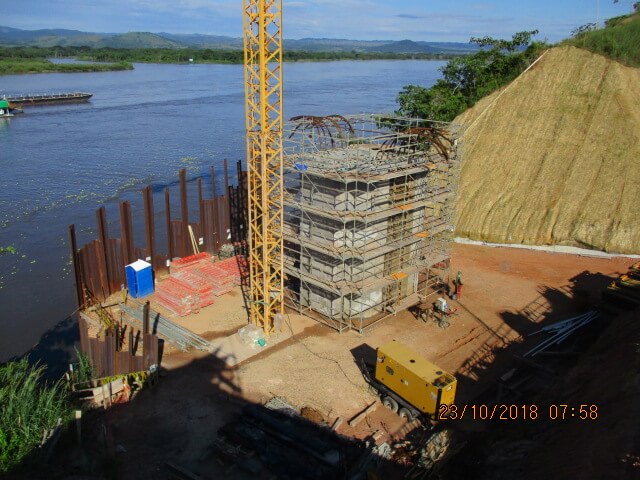 Actividades constructivas de pila apoyo 21A del puente sobre el Río Magdalena UF4 - Octubre 2018